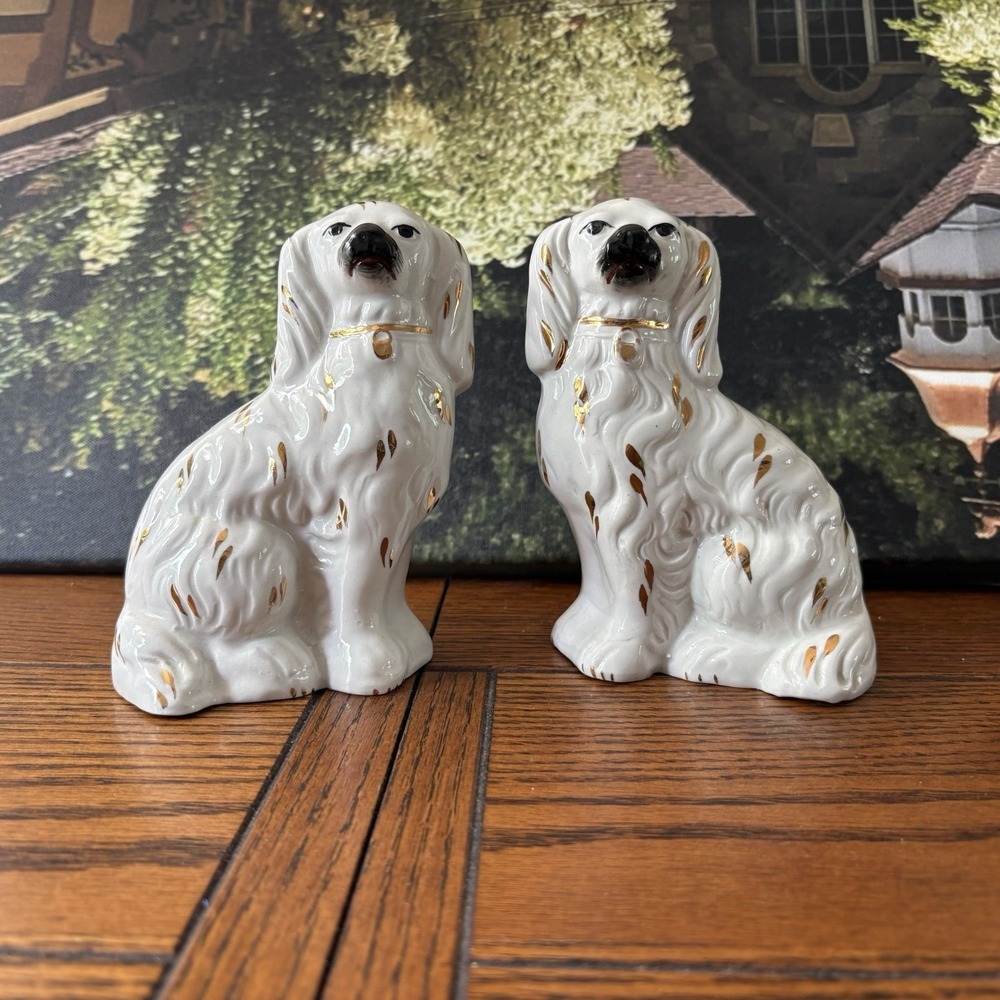 Staffordshire Dogs Pair 5" Made In England White Gold